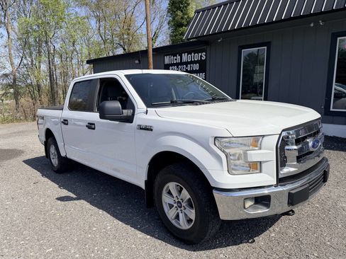 Used 2017 Ford F150 XL w/ Equipment Group 101A Mid image 1