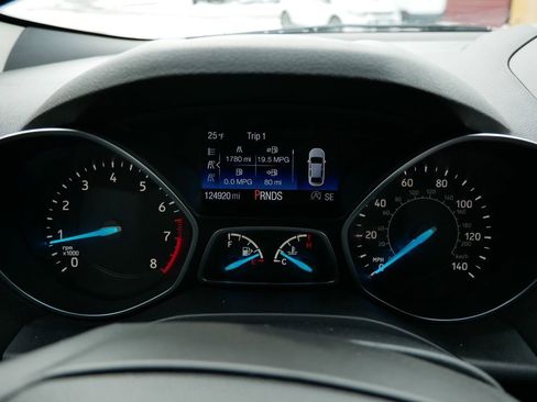 Certified 2017 Ford Escape SE w/ SE Sport Appearance Package image 21