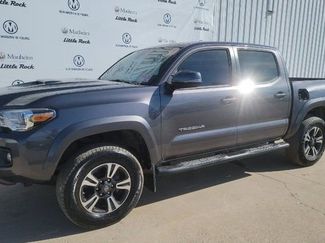 Used 2019 Toyota Tacoma TRD Sport video 1