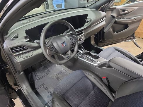 New 2026 Buick Envista Preferred FWD image 15