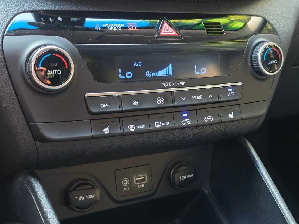 Used 2019 Hyundai Tucson SEL w/ Cargo Package AWD/4WD image 32