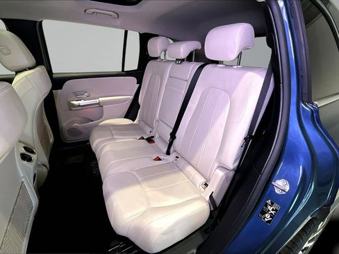 Used 2022 Mercedes-Benz GLB 250 image 21