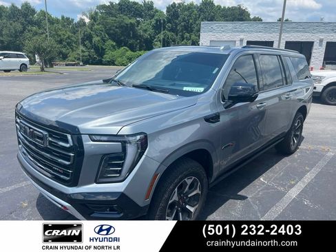 Used 2026 GMC Yukon XL AT4 AWD/4WD image 1