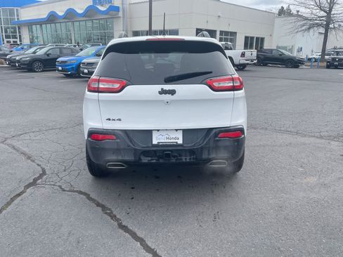 Used 2016 Jeep Cherokee High Altitude w/ Technology Group image 7