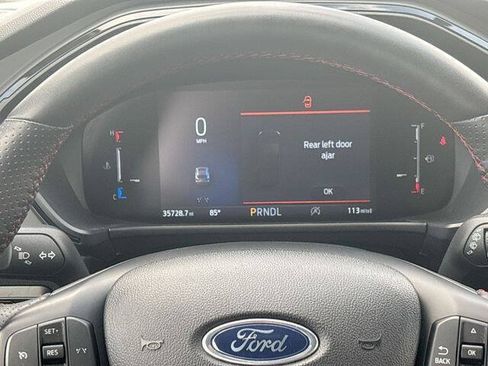 Used 2025 Ford Escape ST-Line Select AWD/4WD image 12