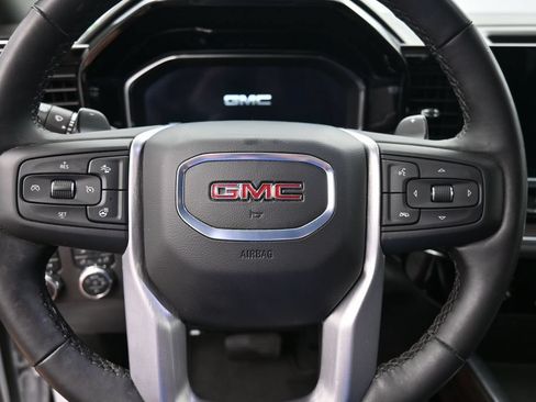 Used 2024 GMC Sierra 1500 SLT w/ SLT Premium Package AWD/4WD image 18