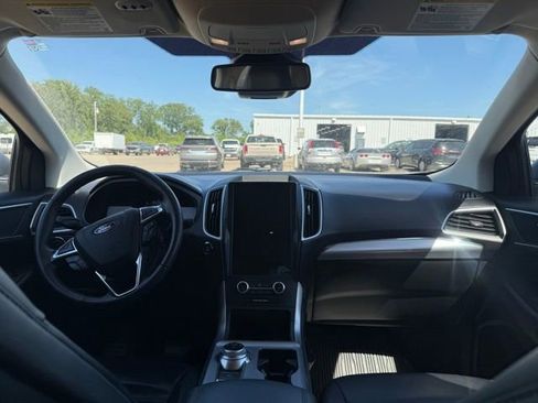Used 2022 Ford Edge SEL w/ Convenience Package AWD/4WD image 21