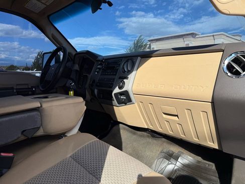 Used 2014 Ford F350 XLT image 30