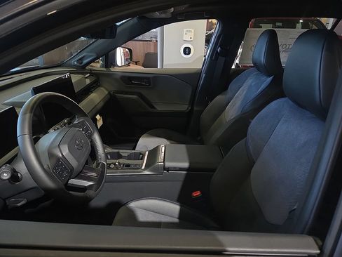 New 2026 Toyota RAV4 XSE AWD/4WD image 15