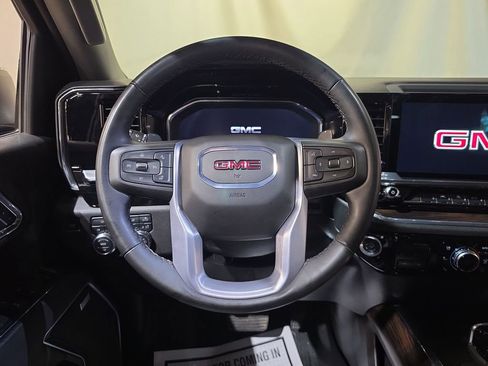Used 2024 GMC Sierra 1500 SLT w/ SLT Convenience Package AWD/4WD image 11