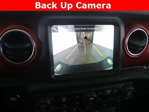 Used 2022 Jeep Gladiator Rubicon w/ Trailer Tow Package image 5