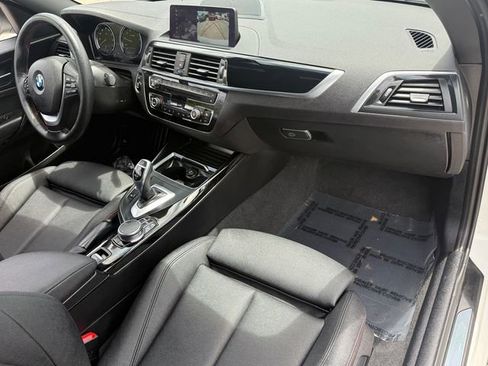 Used 2018 BMW 230i Convertible RWD image 17