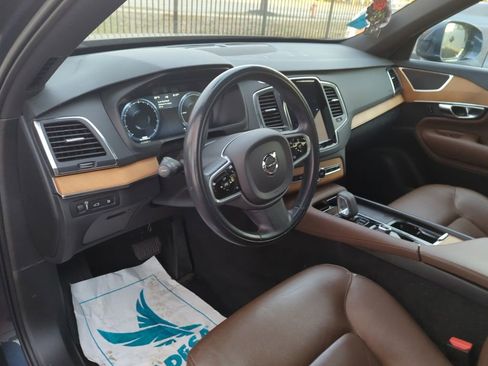 Used 2022 Volvo XC90 T8 Inscription Expression image 8