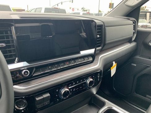 New 2026 GMC Sierra 1500 SLT w/ SLT Premium Package image 13