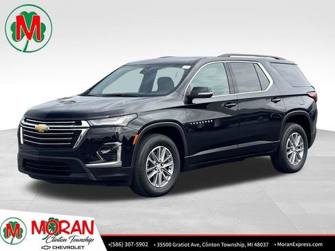 Certified 2023 Chevrolet Traverse LT FWD image 1