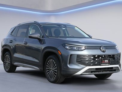 Used 2025 Volkswagen Tiguan S