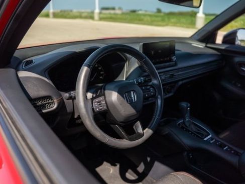Used 2024 Honda HR-V Sport image 13