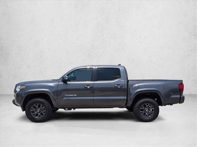 Used 2023 Toyota Tacoma SR5 AWD/4WD image 9