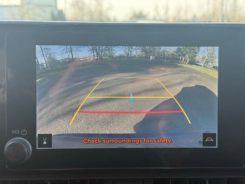 Used 2023 Toyota RAV4 SE w/ Weather & Moonroof Package image 11