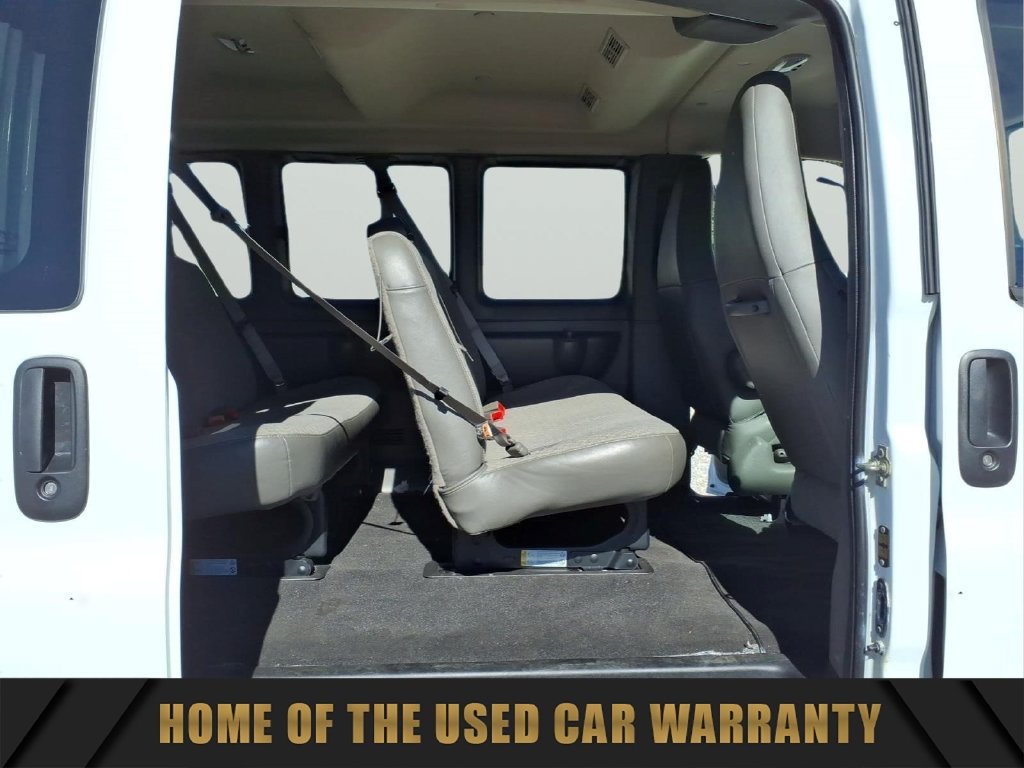 Certified 2025 Chevrolet Express 3500 LT w/ LT Preferred Equipment Group RWD image 27