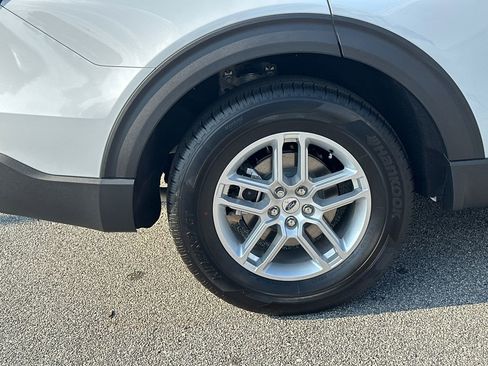 New 2025 Ford Explorer Active w/ Active Comfort Package image 40