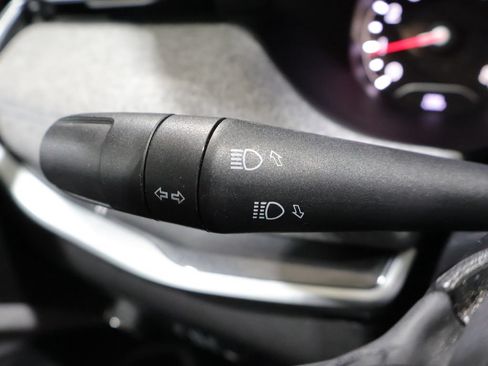 Used 2024 Jeep Compass Latitude AWD/4WD image 38