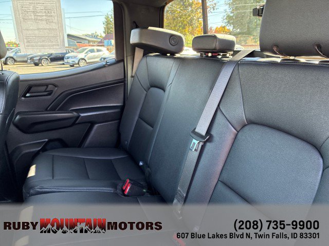 Used 2025 Chevrolet Colorado Trail Boss AWD/4WD image 21