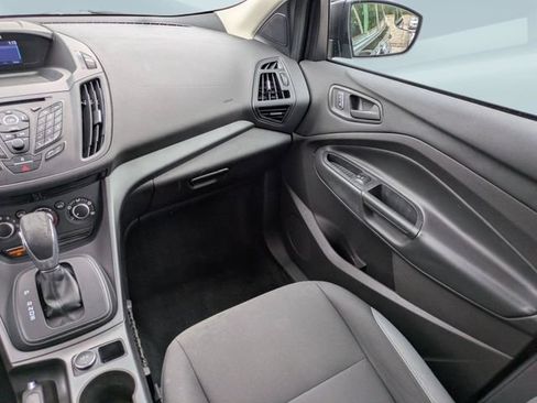 Used 2015 Ford Escape S FWD image 19