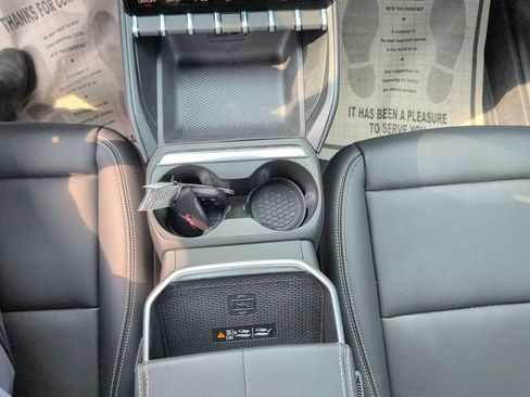 Used 2026 GMC Terrain Elevation w/ Elevation Premium Package AWD/4WD image 12