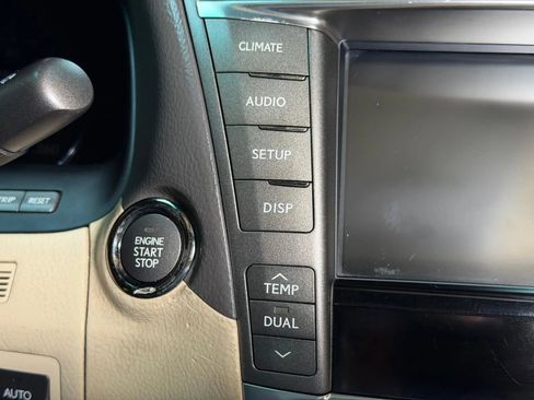 Used 2010 Lexus LS 460 RWD image 46