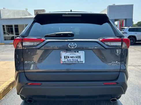 Used 2025 Toyota RAV4 XLE Premium w/ Weather Package AWD/4WD image 8