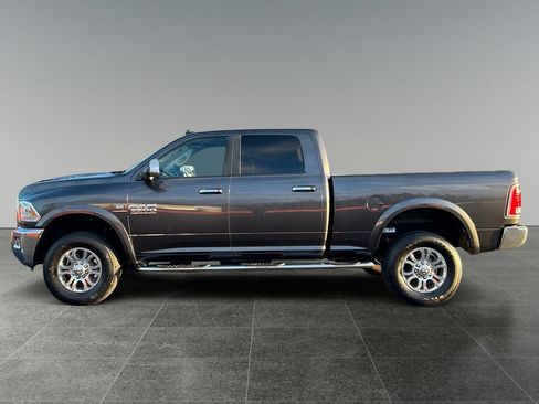 Used 2018 RAM 2500 Laramie w/ Convenience Group image 4