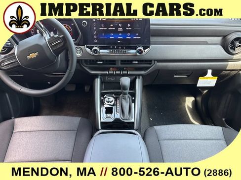New 2026 Chevrolet Colorado W/T w/ WT Custom Package AWD/4WD image 15
