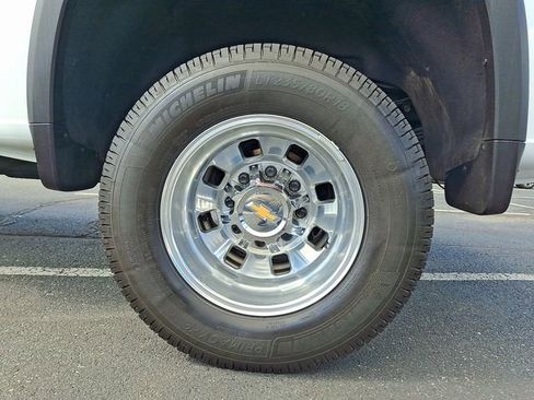 Used 2024 Chevrolet Silverado 3500 LTZ w/ LTZ Plus Package AWD/4WD image 24