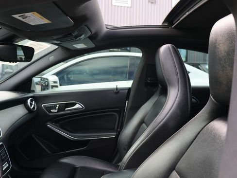 Used 2018 Mercedes-Benz CLA 250 4MATIC image 29