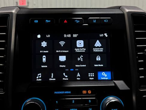 Used 2019 Ford F250 Platinum w/ Platinum Ultimate Package AWD/4WD image 16
