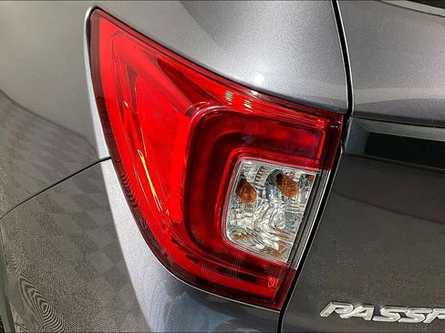 Used 2021 Honda Passport Sport image 28