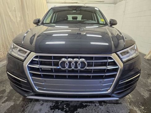 Used 2018 Audi Q5 2.0T Premium Plus w/ Premium Plus Package image 2
