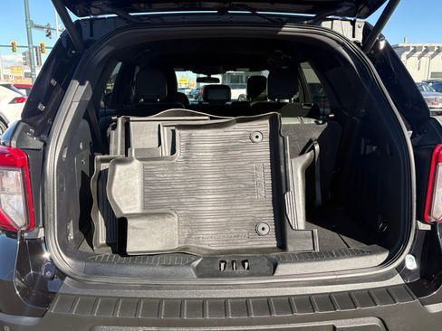 Used 2022 Ford Explorer Timberline image 16