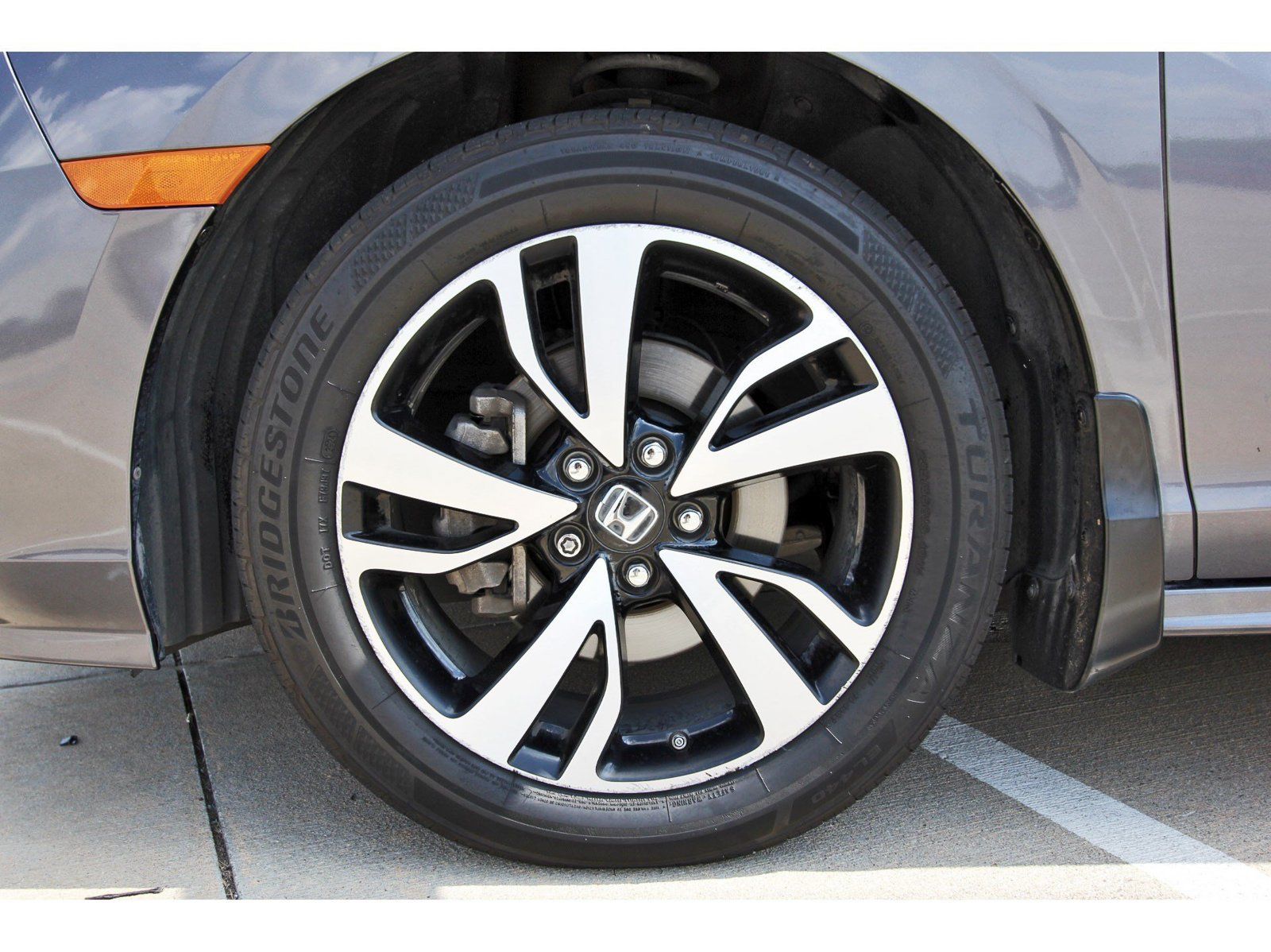 Used 2020 Honda Odyssey Elite image 39