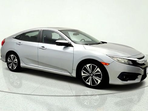 Used 2016 Honda Civic EX-T image 3