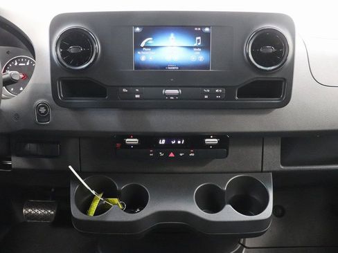 New 2023 Mercedes-Benz Sprinter 2500 image 17