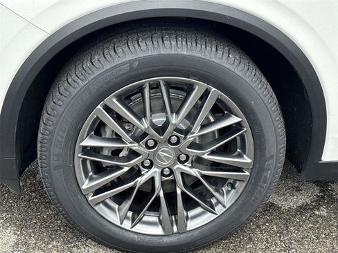 Certified 2023 Acura MDX SH-AWD w/ Advance Package image 10