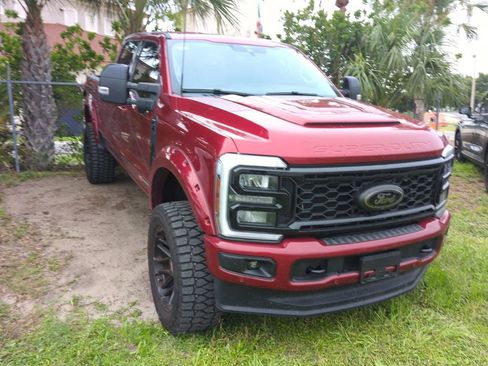 Used 2025 Ford F250 Lariat w/ Lariat Ultimate Package AWD/4WD image 1