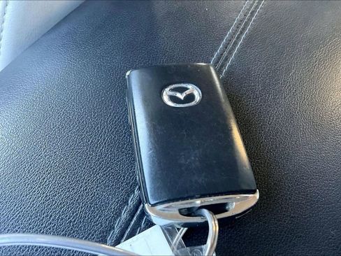 Used 2023 MAZDA CX-30 AWD 2.5 S w/ Preferred Package image 12