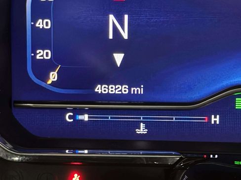 Used 2024 Chevrolet Silverado 2500 High Country w/ High Country Premium Package image 17