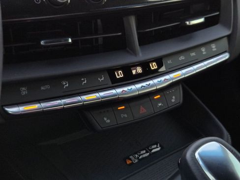 Certified 2024 Cadillac CT4 Luxury w/ Sun And Sound Package image 20