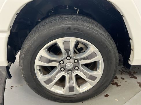 Used 2023 RAM 1500 Limited w/ Body Color Bumper Group image 27