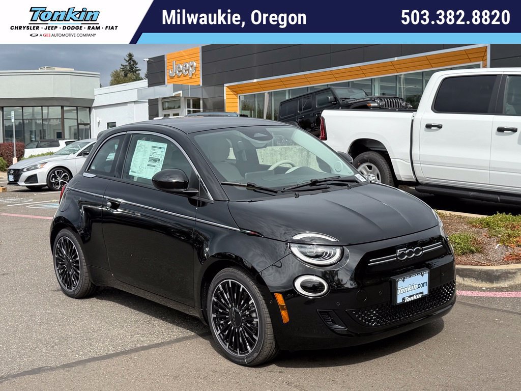 New 2026 FIAT 500 e Icona w/ Quick Order Package 21R FWD image 1