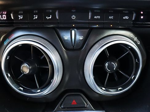 Used 2022 Chevrolet Camaro LT RWD image 40